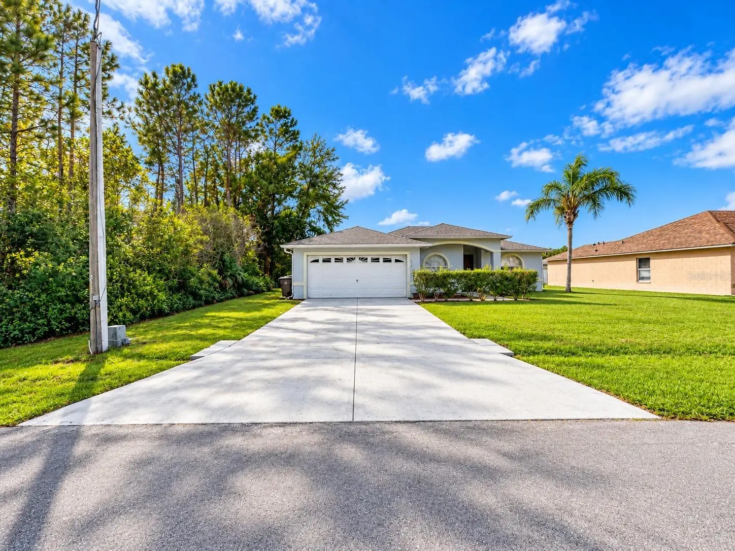 239 Great Yarmouth Court, FL