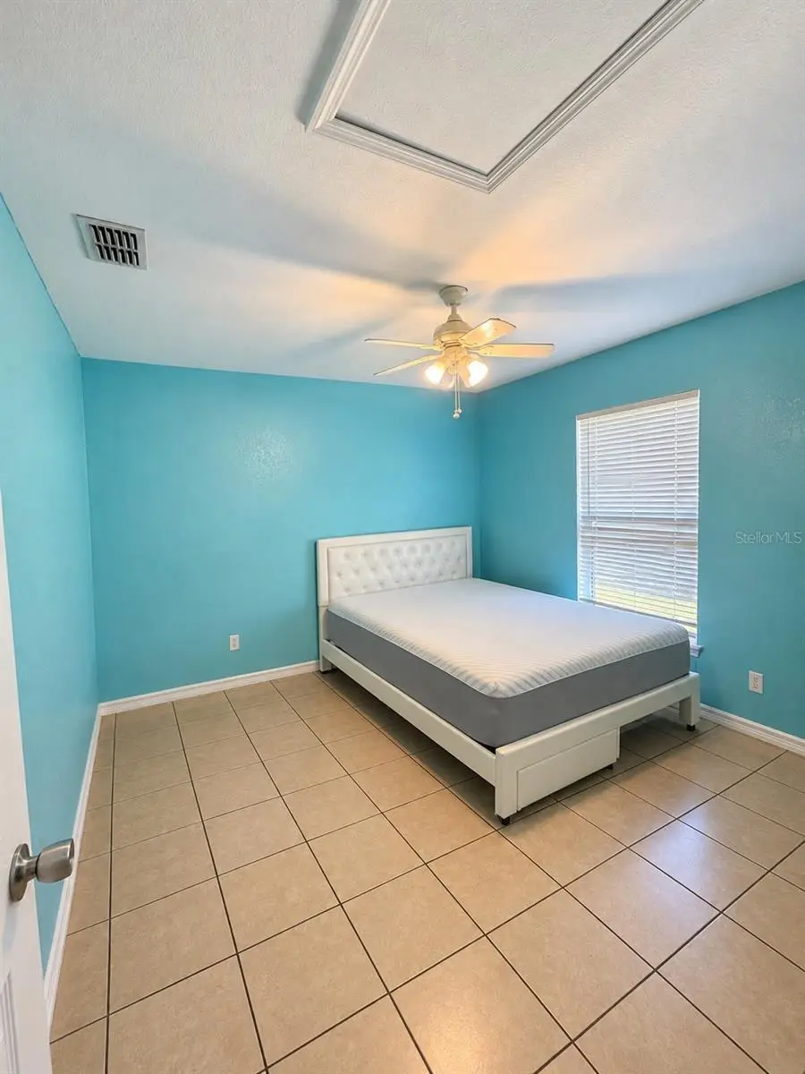 239 Great Yarmouth Court, FL