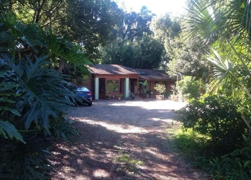 2512 Woodside, FL
