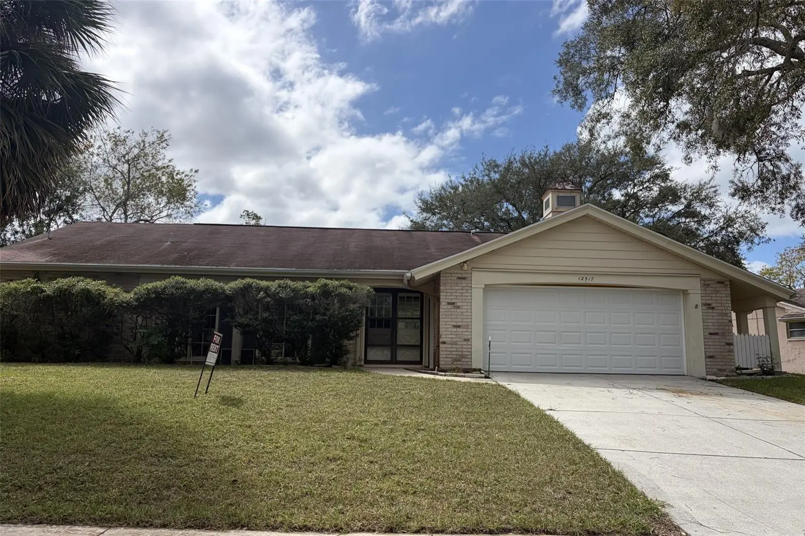 12517 Coffee Hill Row, FL