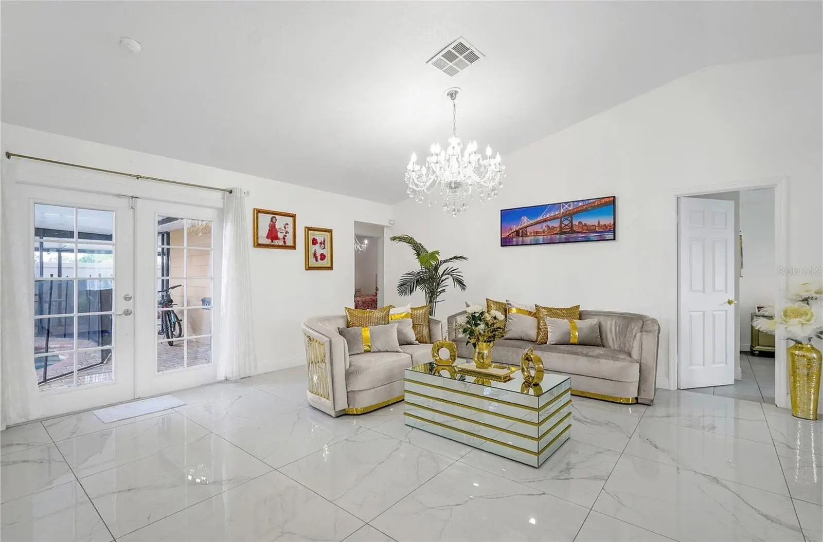 363 Buttonwood Drive, FL