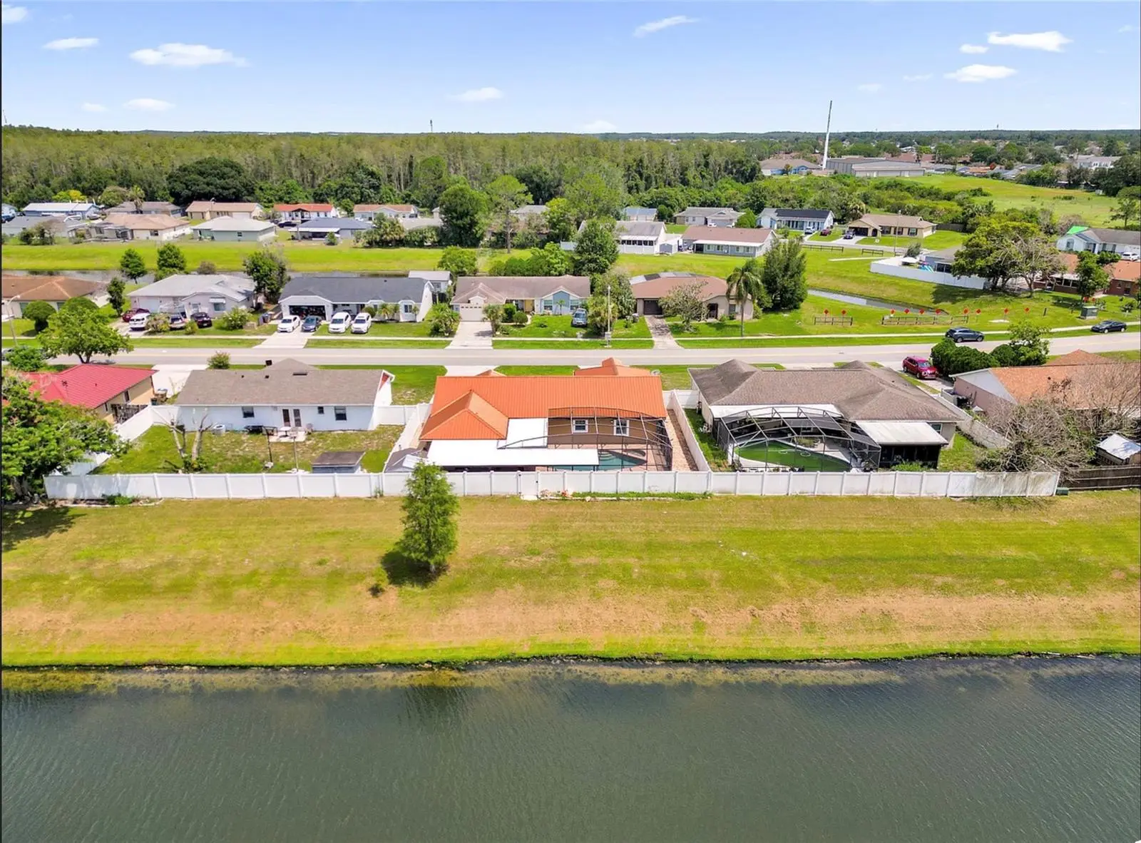 363 Buttonwood Drive, FL