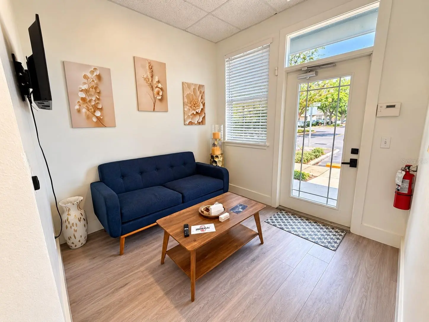 405 Waymont Court, FL