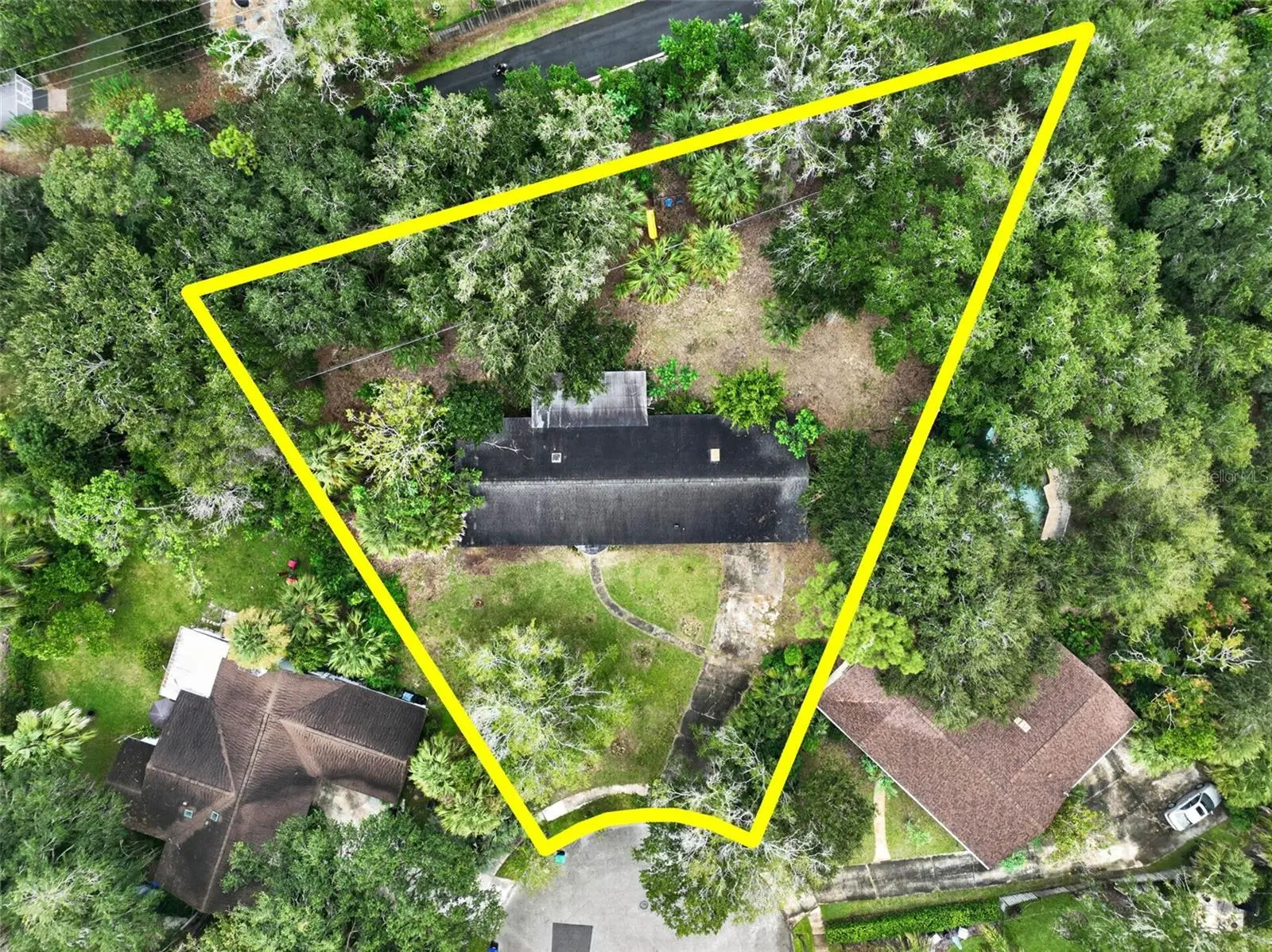 257 Lincolnshire Road, FL