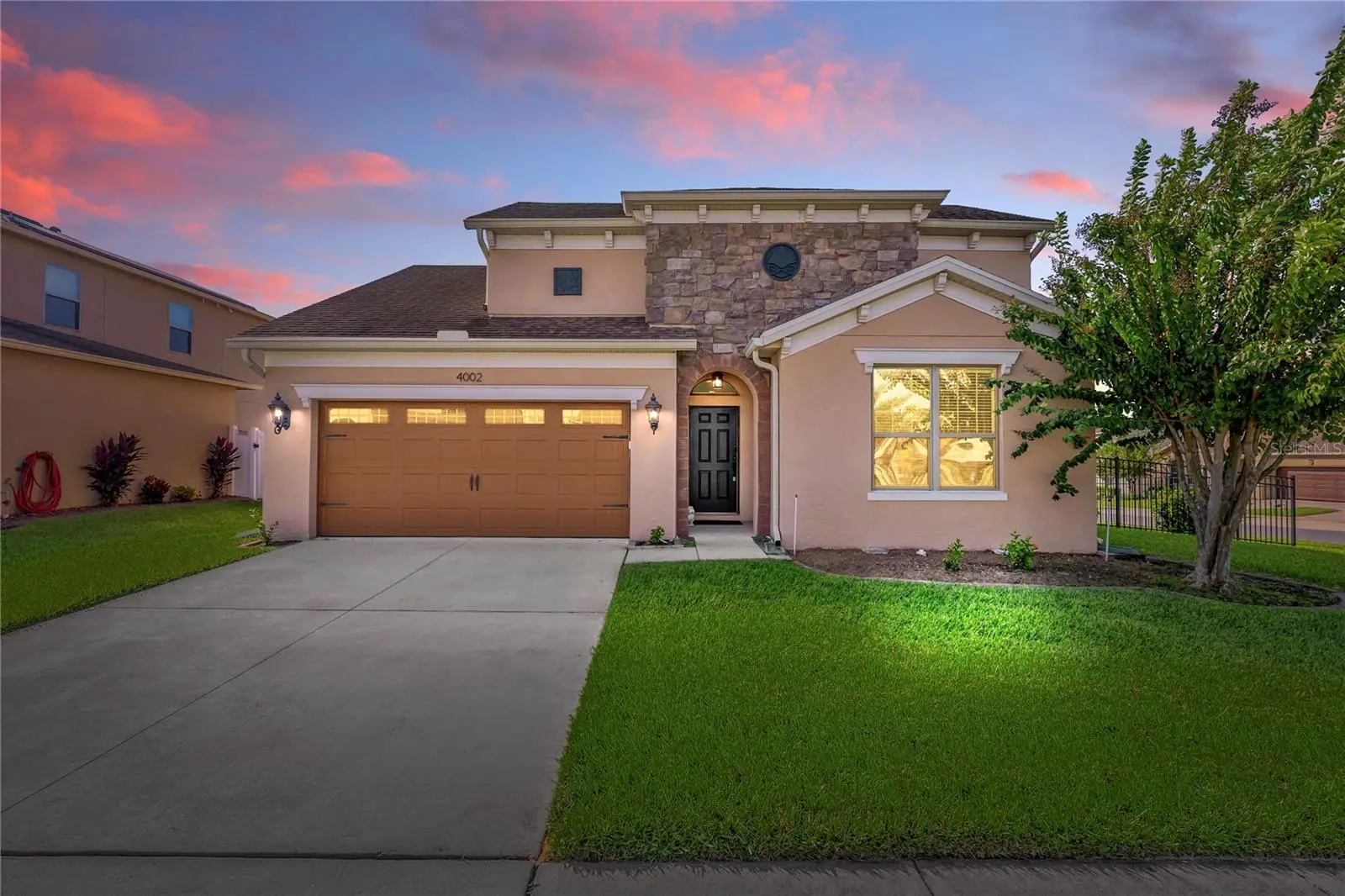 4002 Silk Oak Ln, FL