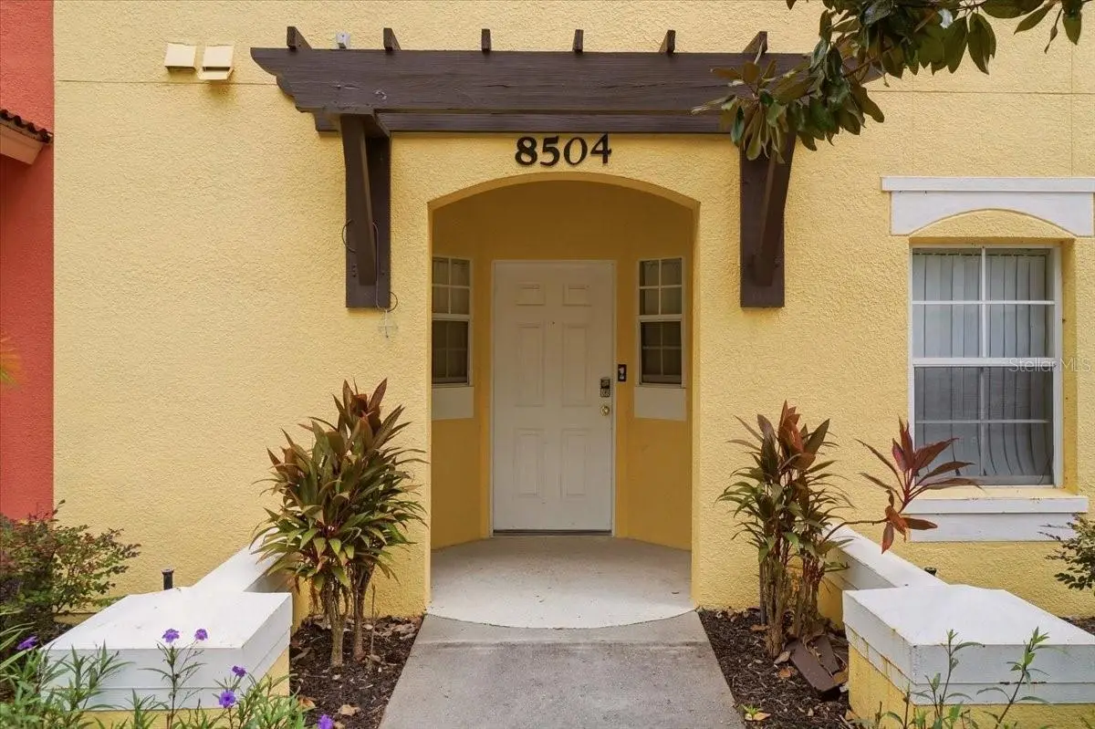 8504 Crystal Cove Loop, FL