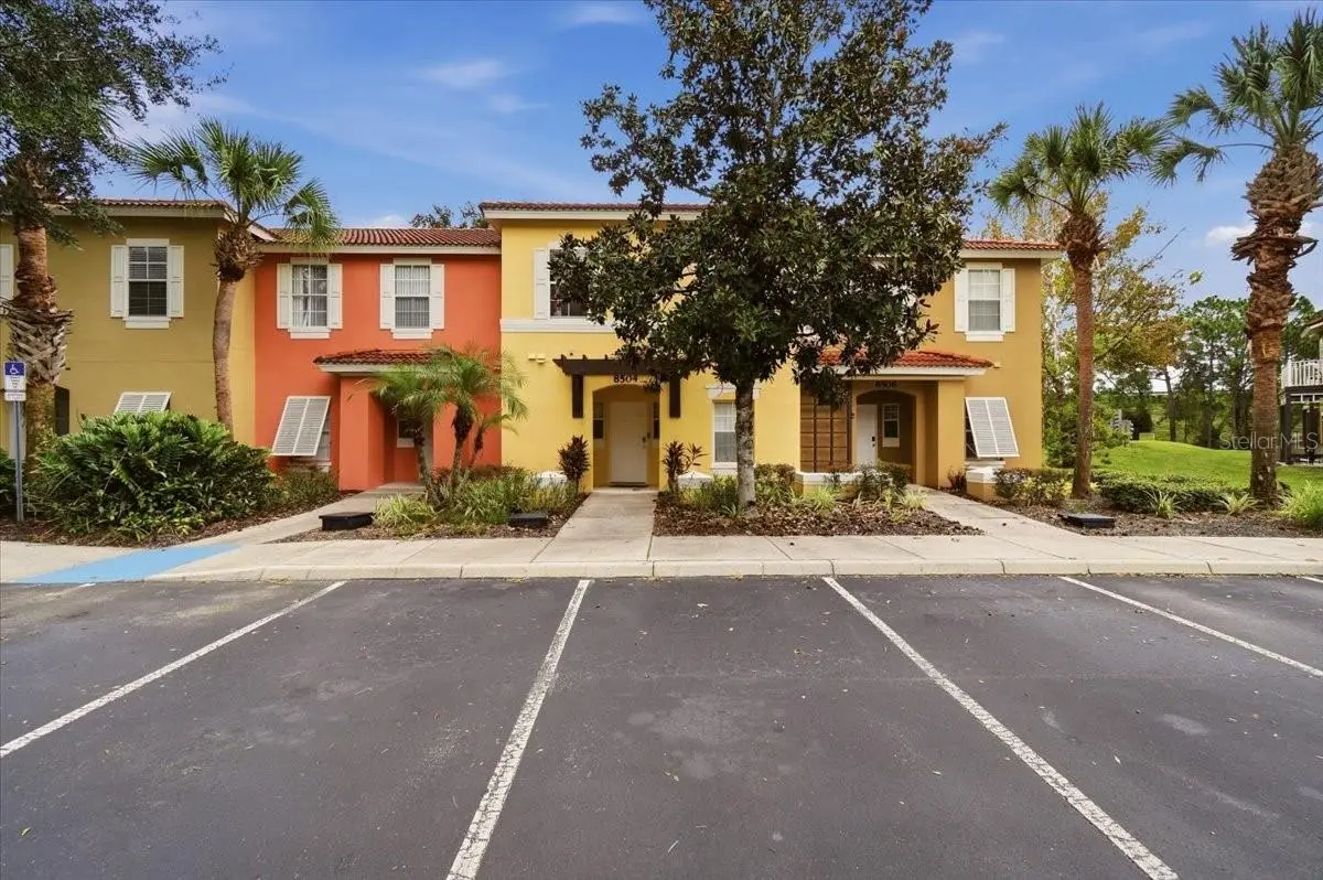 8504 Crystal Cove Loop, FL