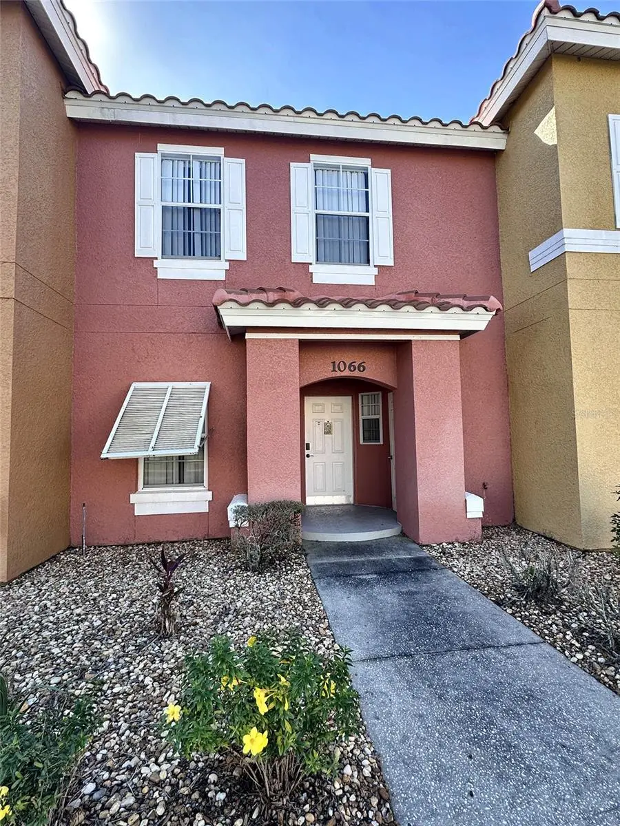 1066 Park Ridge Circle, FL