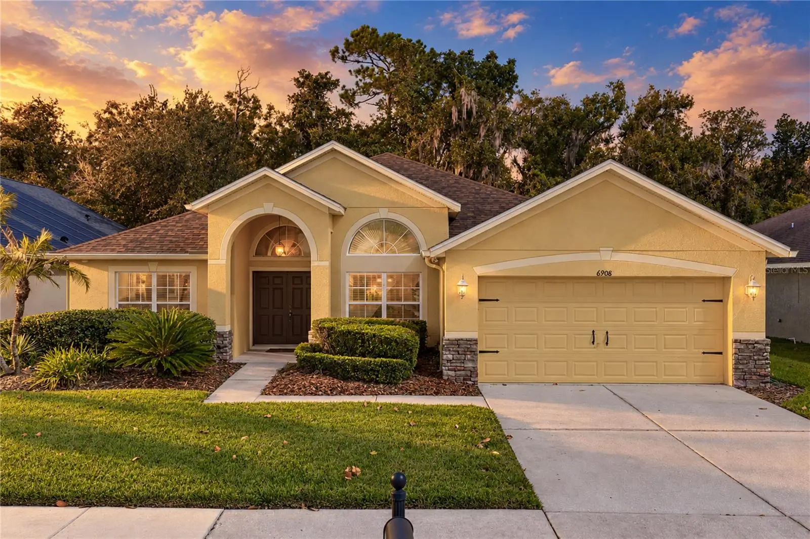 6908 Pine Springs Drive, FL