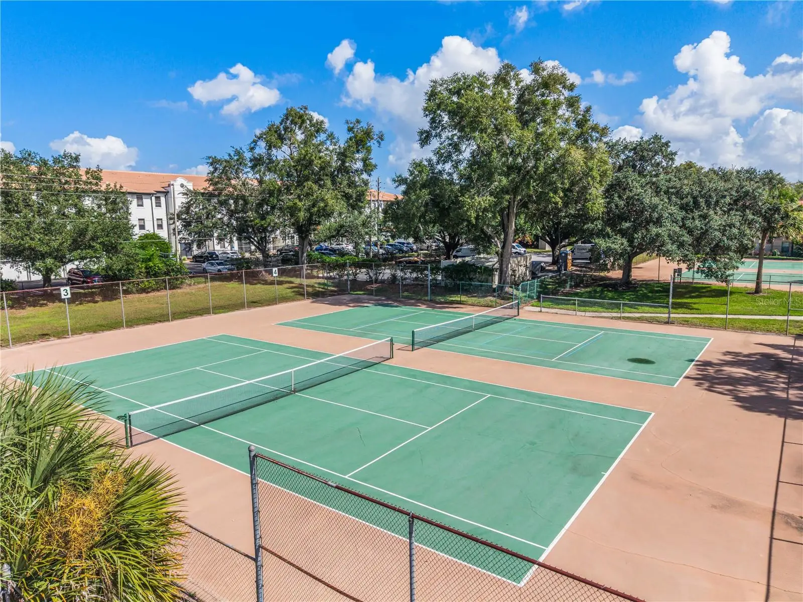 3136 Semoran Boulevard, FL