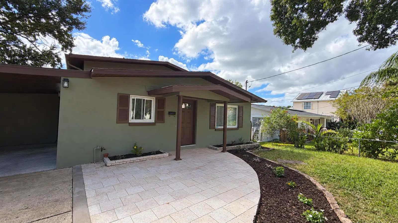 328 Comanche Avenue, FL