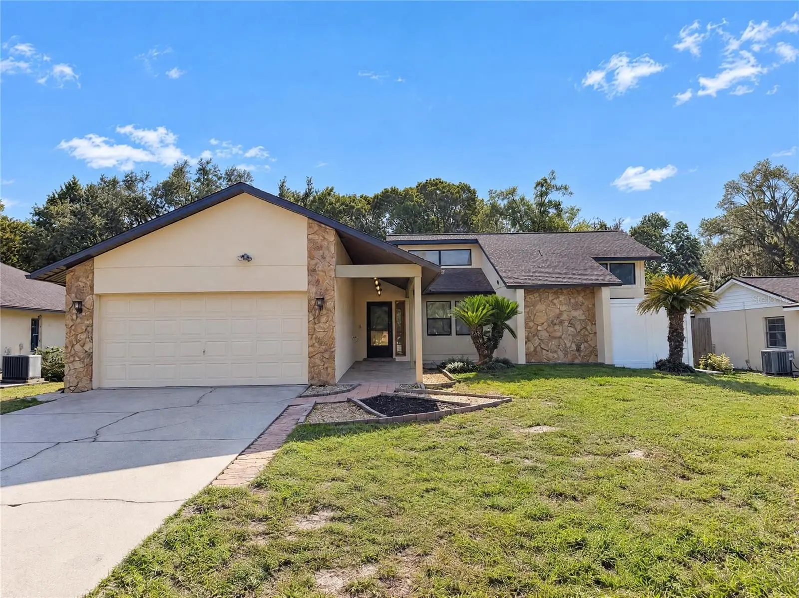 5201 Eagle Island Drive, FL