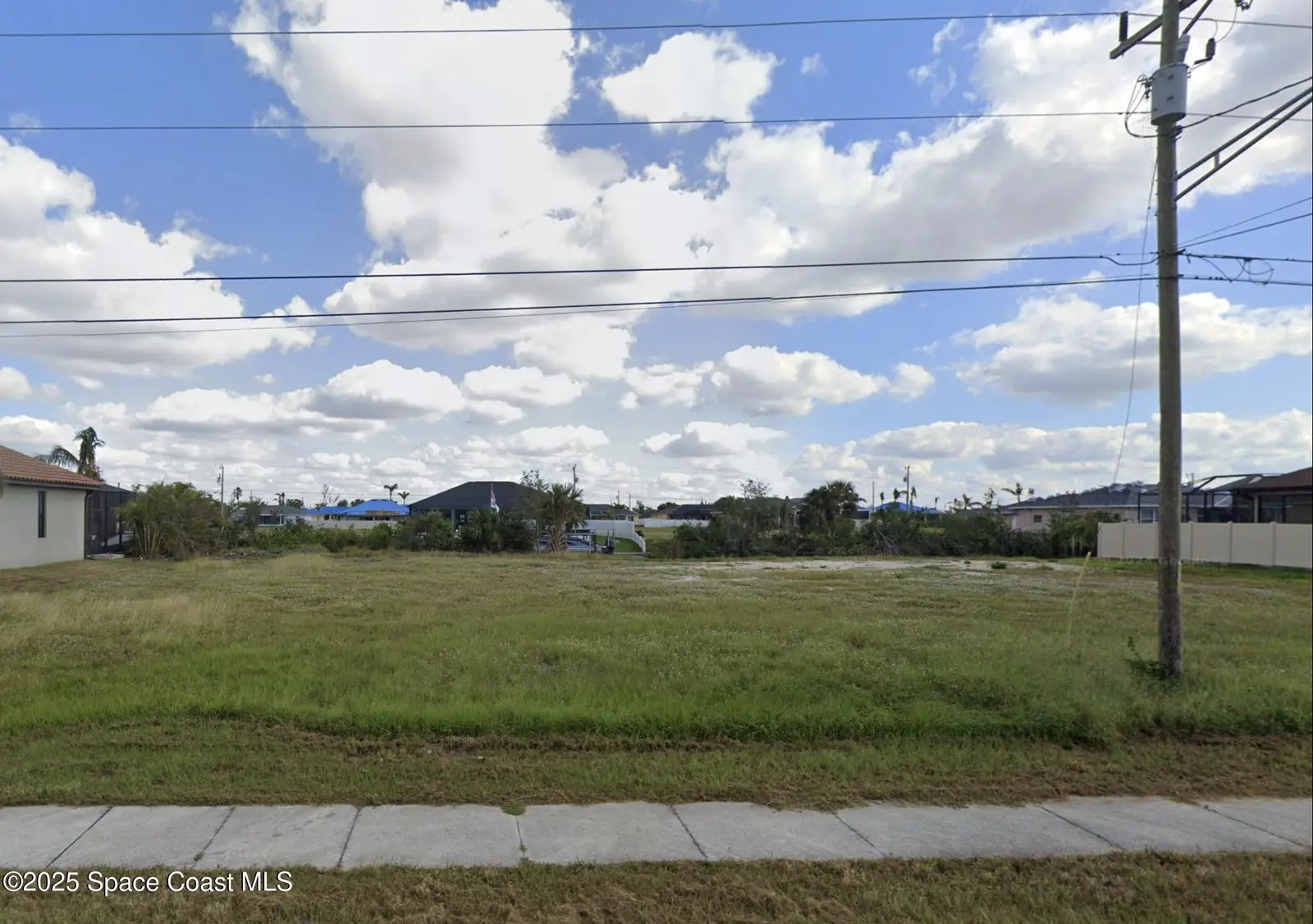2513 Surfside Boulevard, Cape Coral, Fl 33914, FL