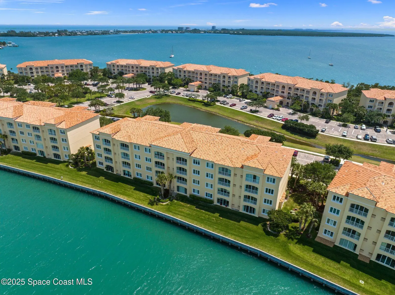 17 Harbour Isle Drive W Ph03, Hutchinson Island, Fl 34949, FL
