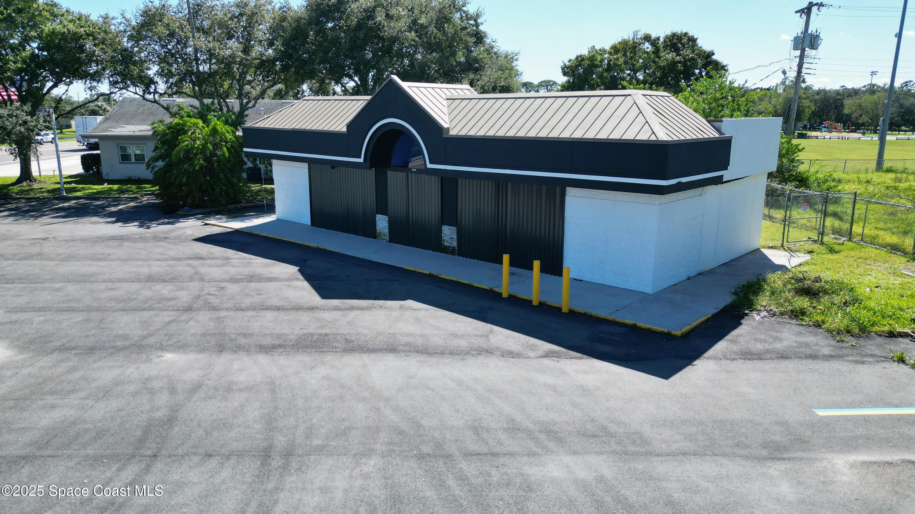 1035 W King Street, Cocoa, Fl 32922, FL