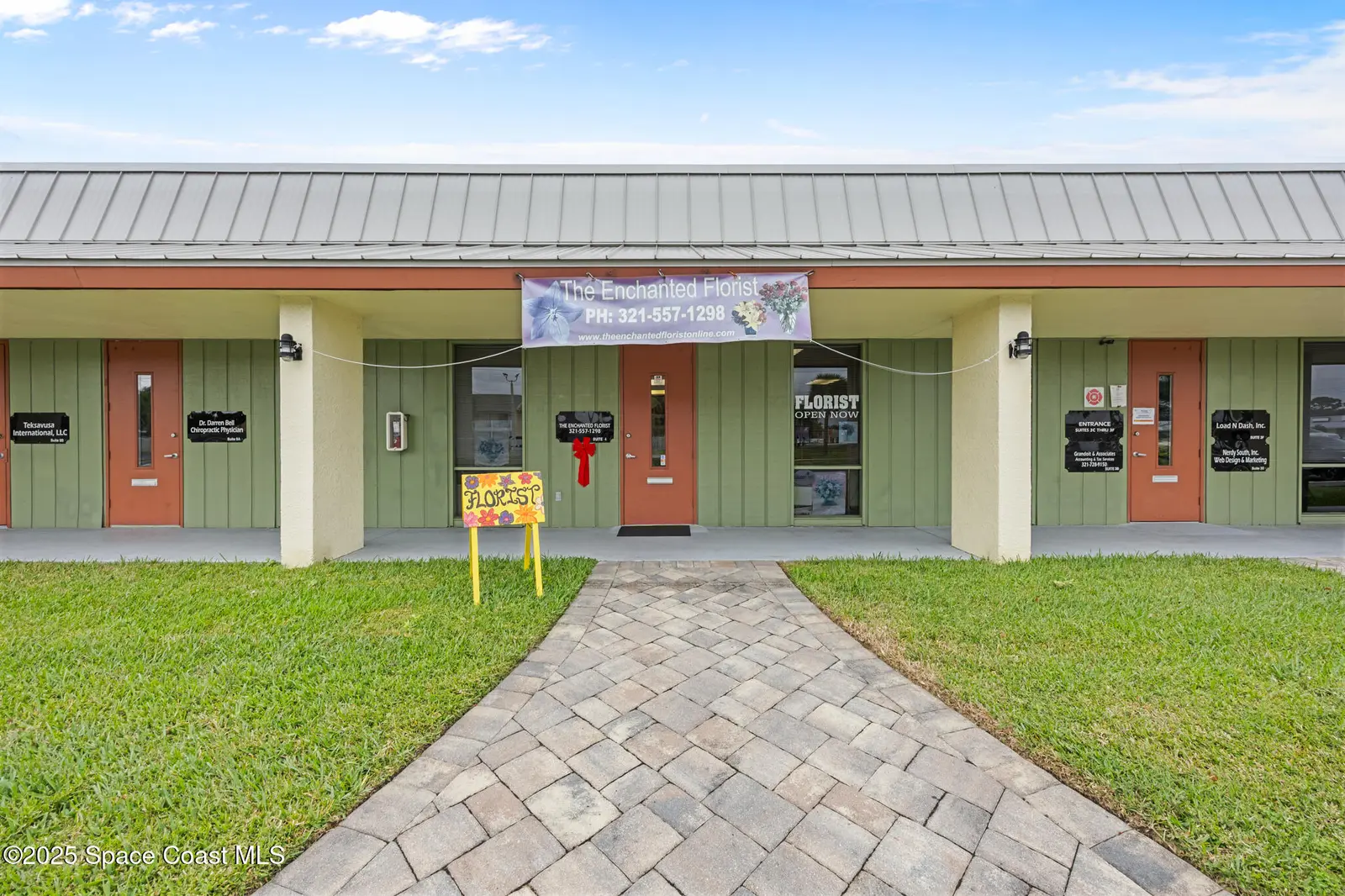 4690 Lipscomb Street Ne 4, Palm Bay, Fl 32905, FL