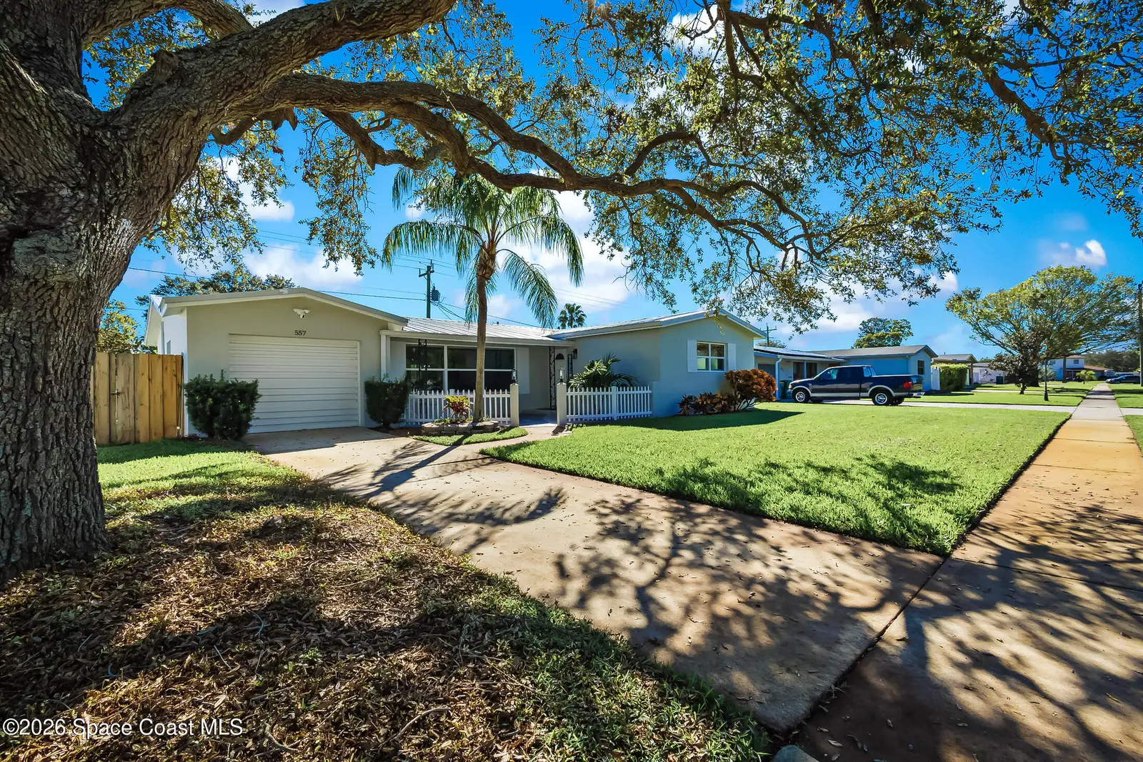 557 Ixora Drive, Melbourne, Fl 32935, FL