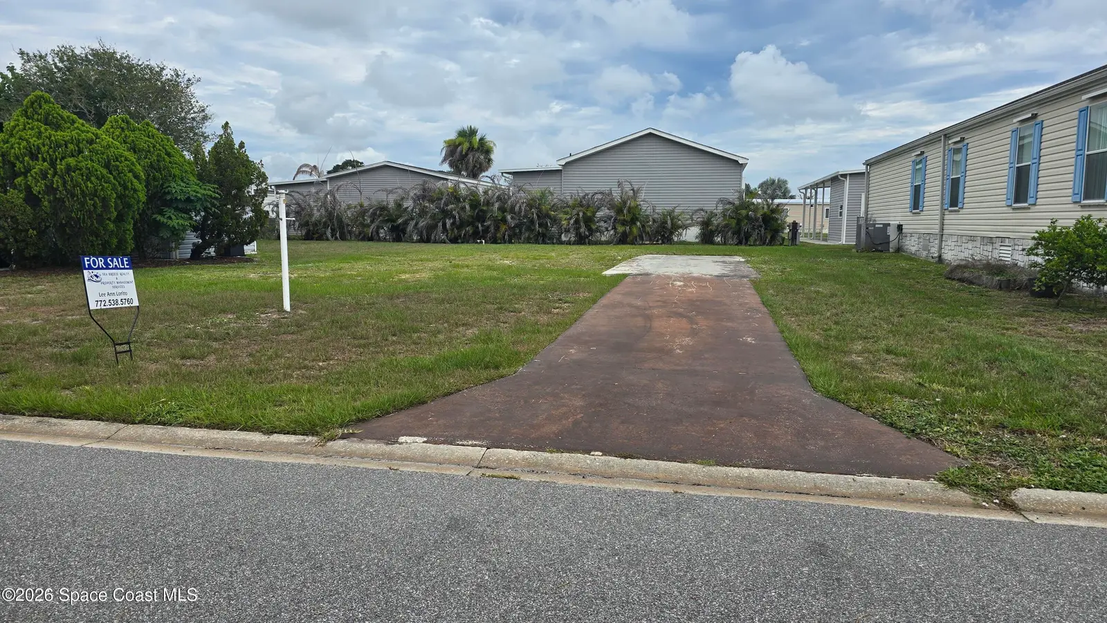 855 Hawthorn Circle, Barefoot Bay, Fl 32976, FL