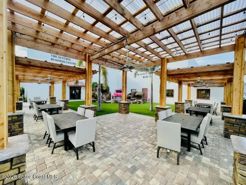 3270 Suntree Boulevard 1103, Melbourne, Fl 32940, FL