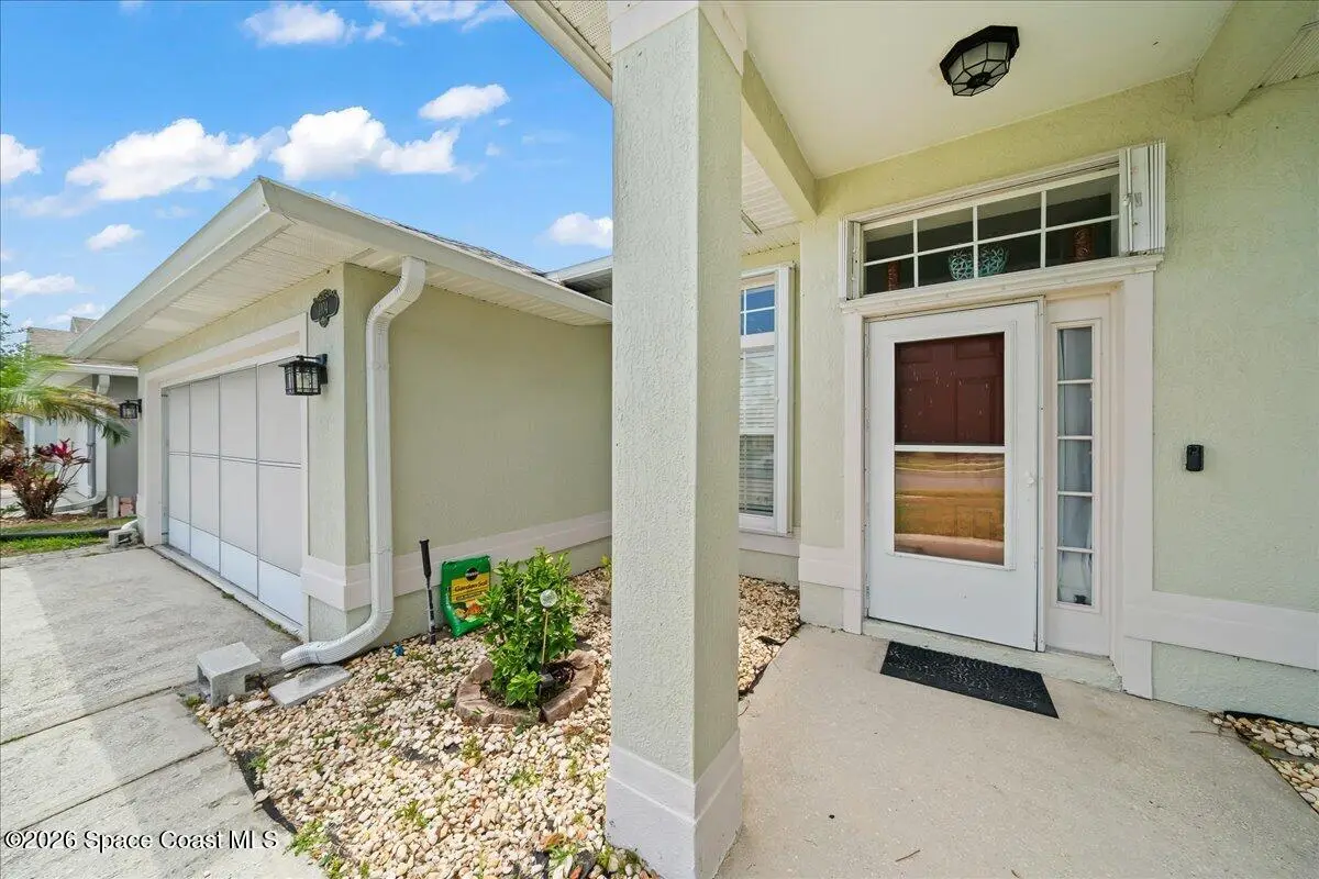 1104 Sedgewood Circle, Melbourne, Fl 32904, FL