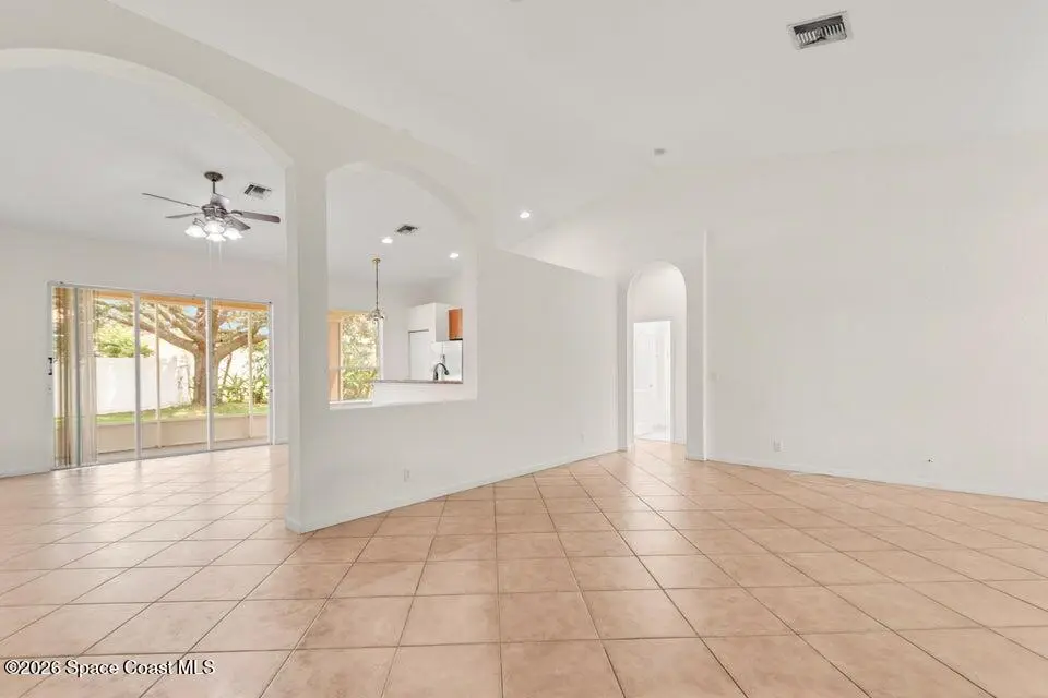 5961 Spanish River Road, Fort Pierce, Fl 34951, FL