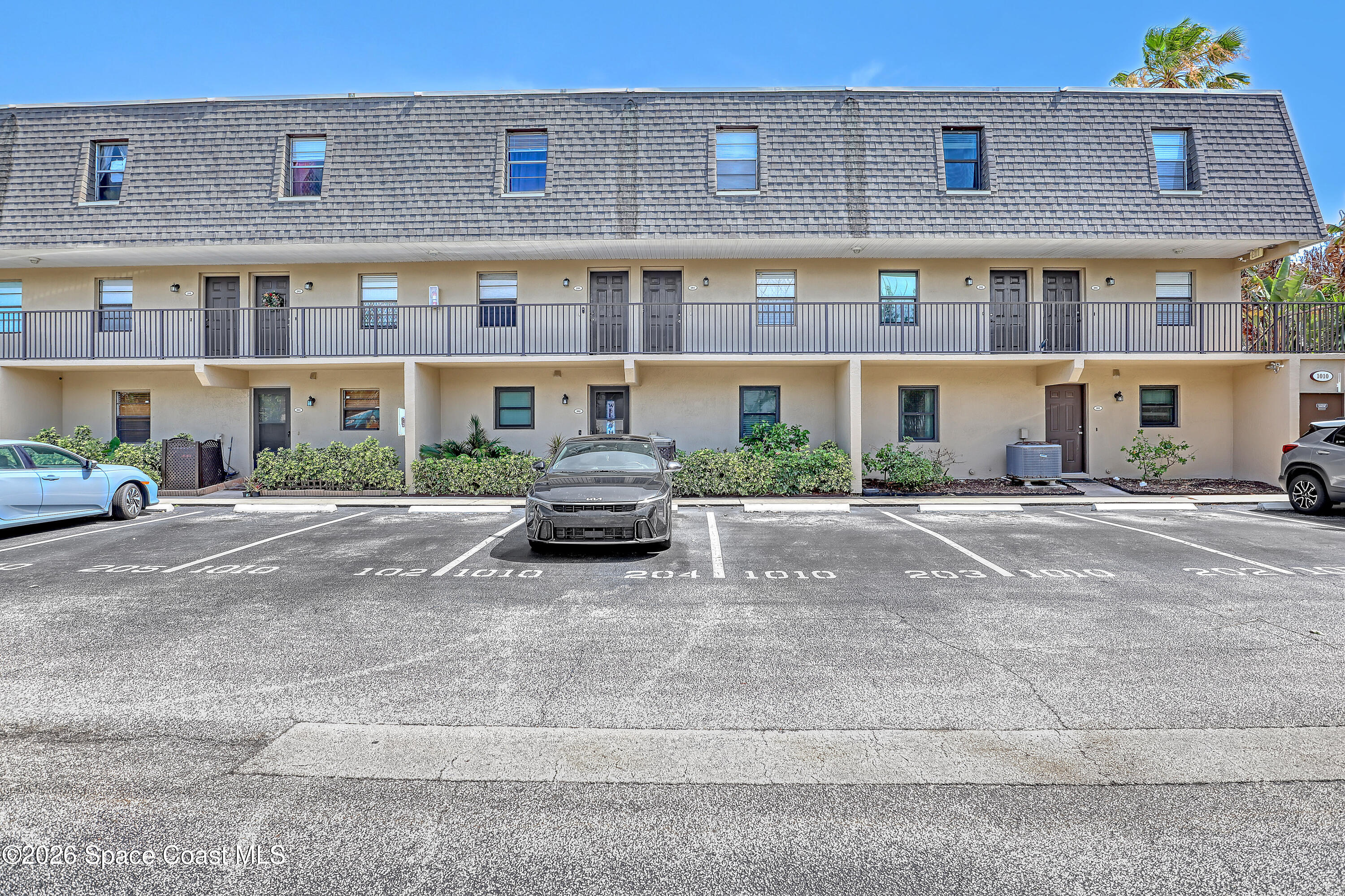 1010 Pine Tree Drive 202, Indian Harbour Beach, Fl 32937, FL