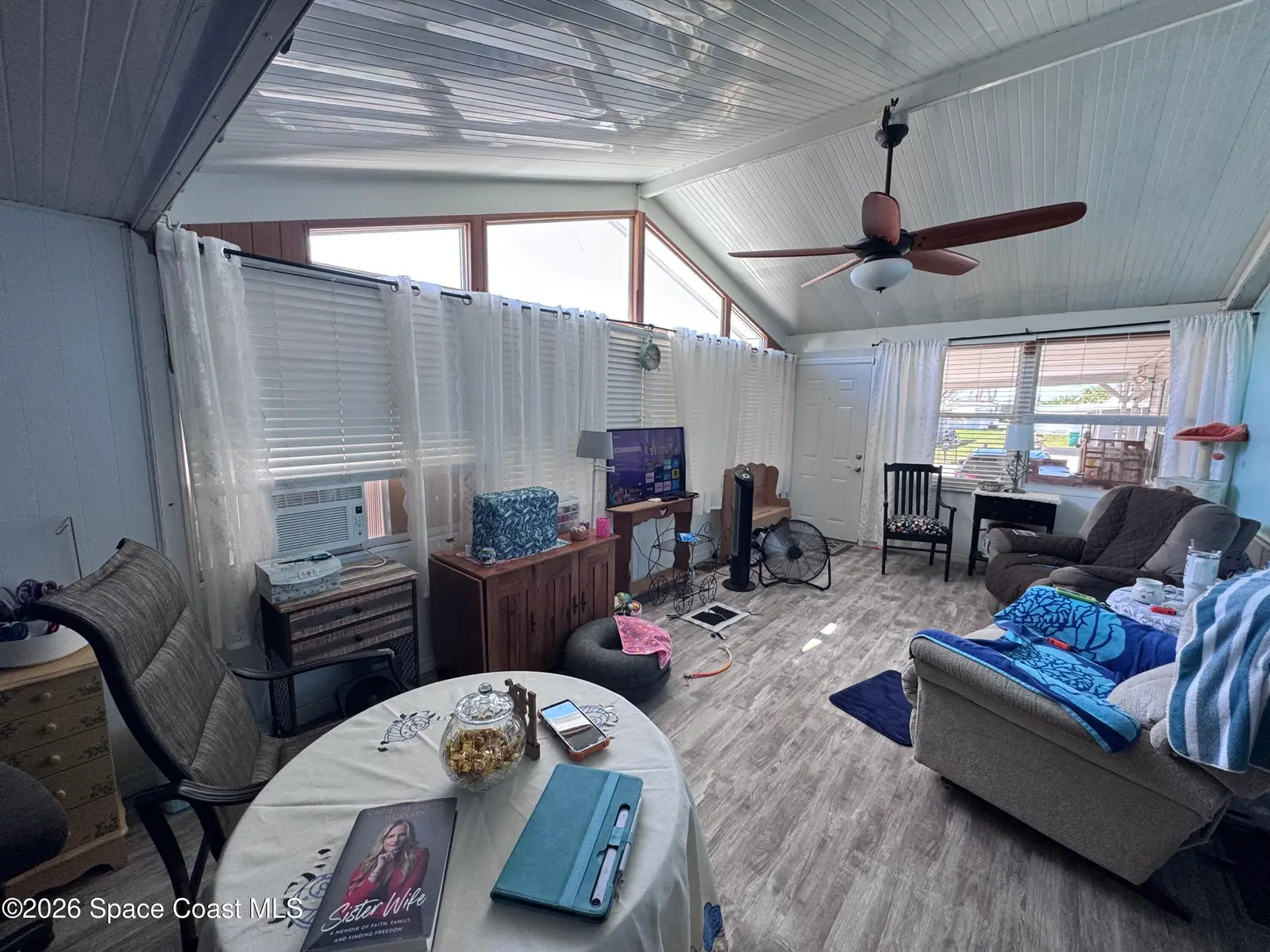 858 Pecan Circle, Barefoot Bay, Fl 32976, FL