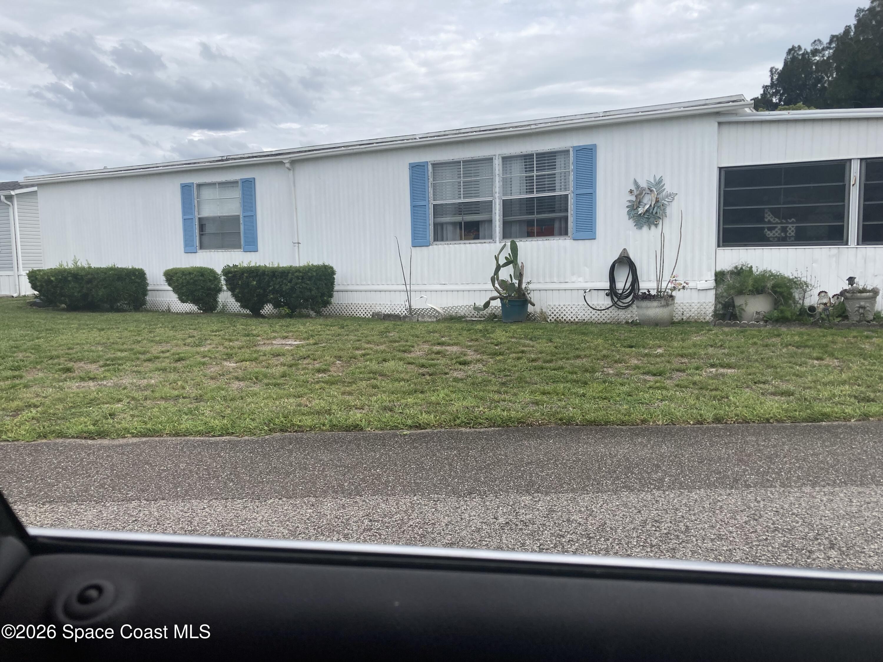1056 Wood Court Ne, Palm Bay, Fl 32907, FL