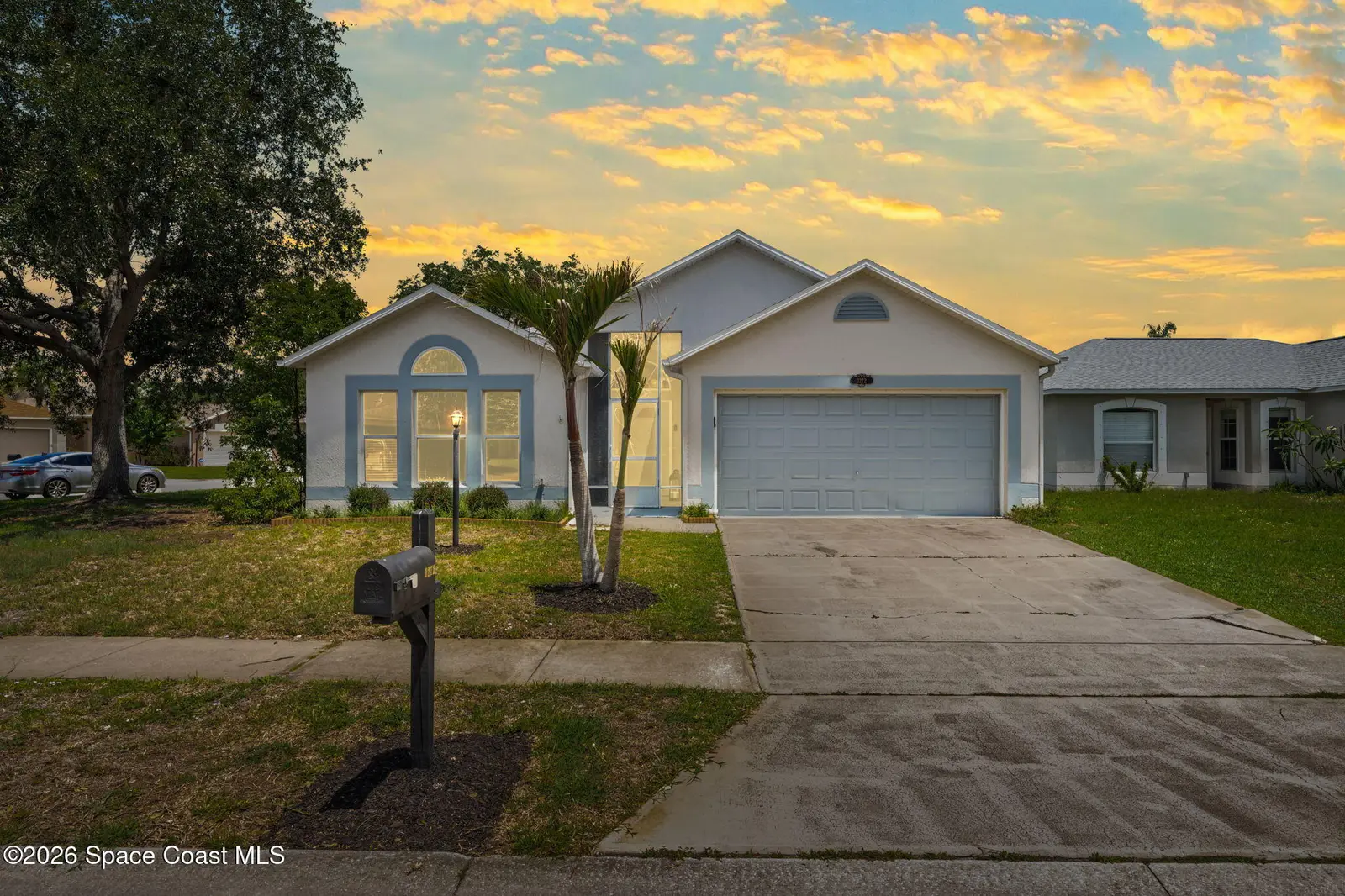 1272 White Oak Circle, Melbourne, Fl 32934, FL