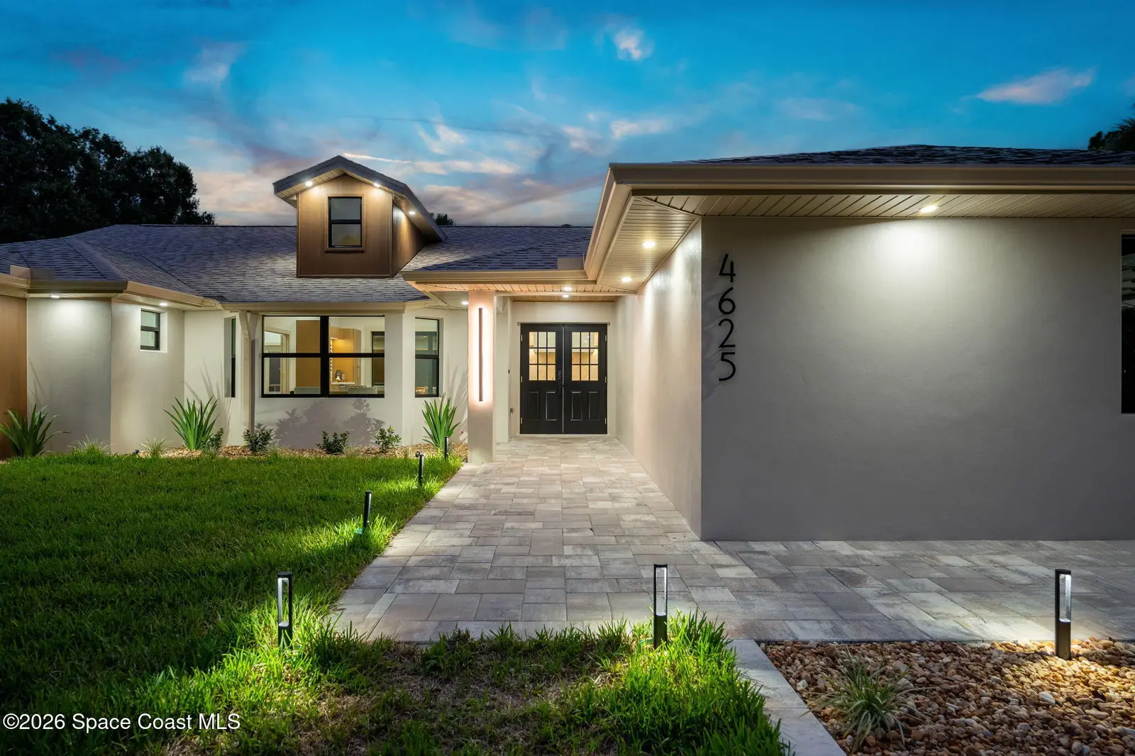 4625 Hidden Lakes Place, Melbourne, Fl 32934, FL