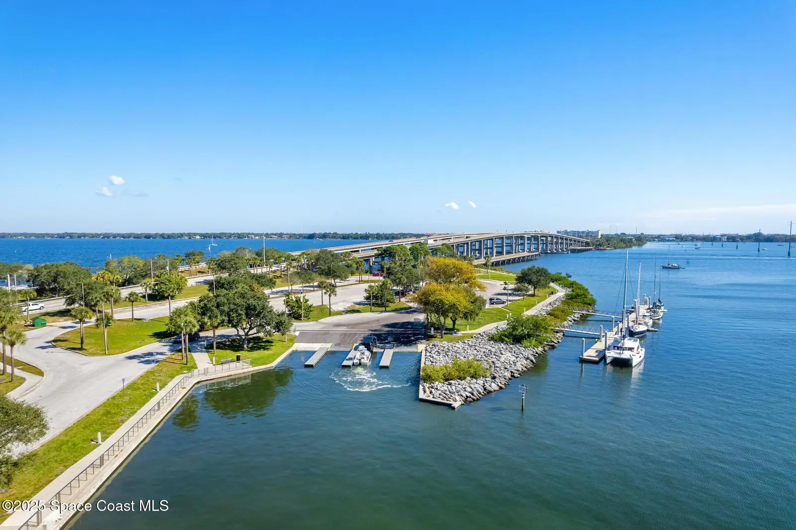 100 Riverside Drive 301, Cocoa, Fl 32922, FL