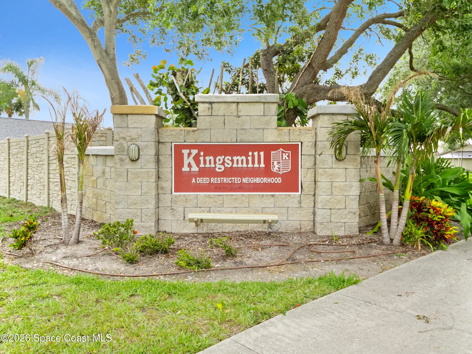 2582 Empire Avenue E, Melbourne, Fl 32934, FL