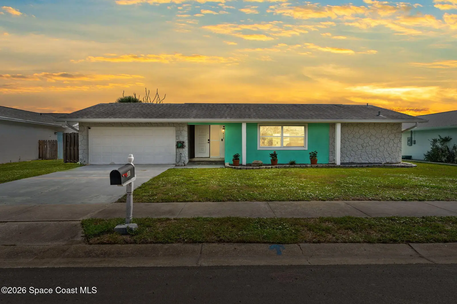 158 Via De La Reina, Merritt Island, Fl 32953, FL