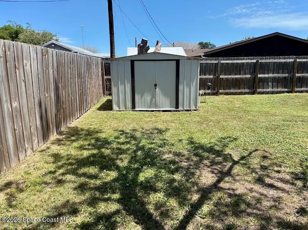 2394 Saint Dunston Lane, Melbourne, Fl 32935, FL