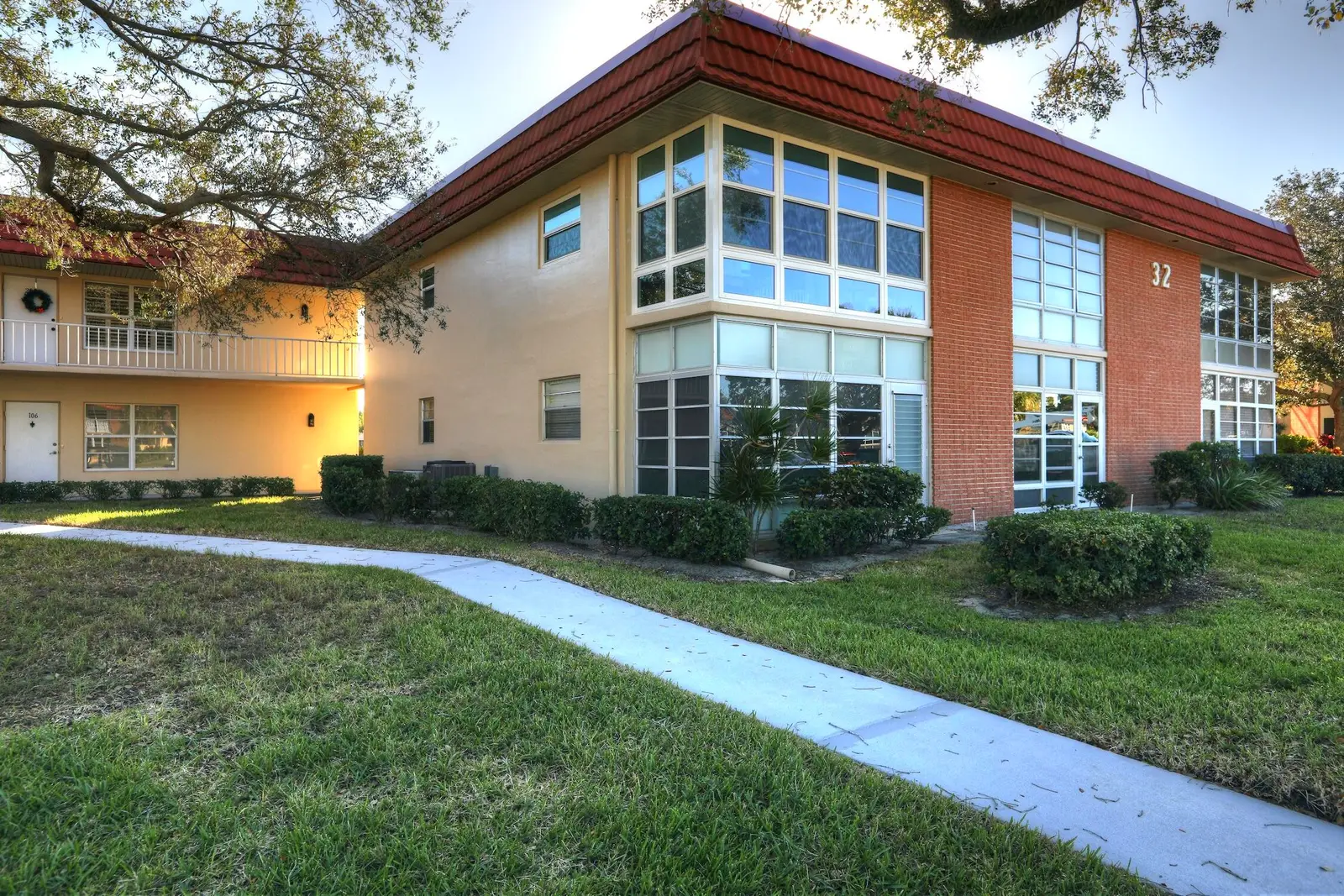 32 Pine Arbor Lane 205, Vero Beach, Fl 32962, FL