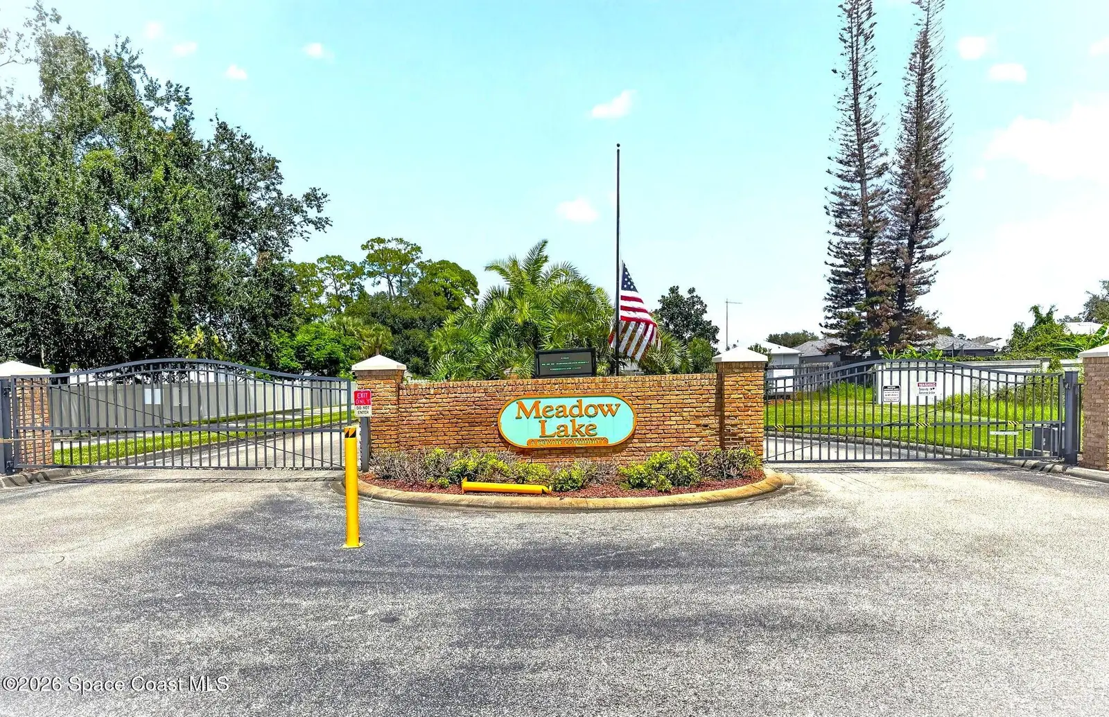 1716 Vista Lake Circle, Melbourne, Fl 32904, FL