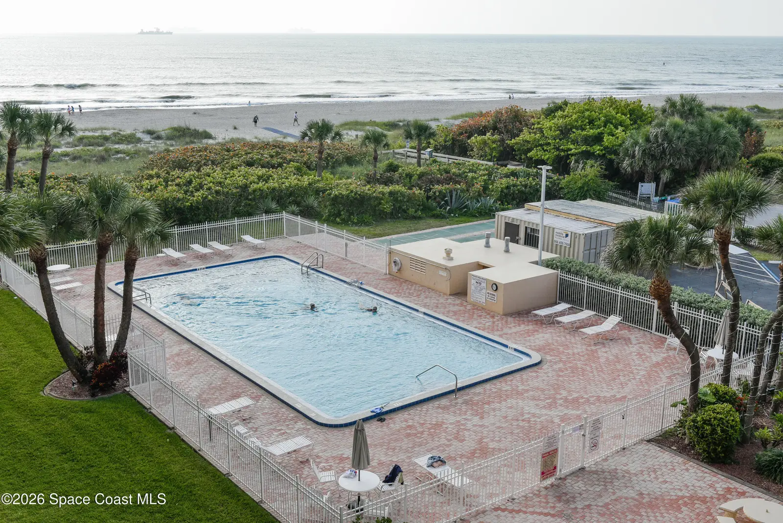 7520 Ridgewood Avenue 208, Cape Canaveral, Fl 32920, FL