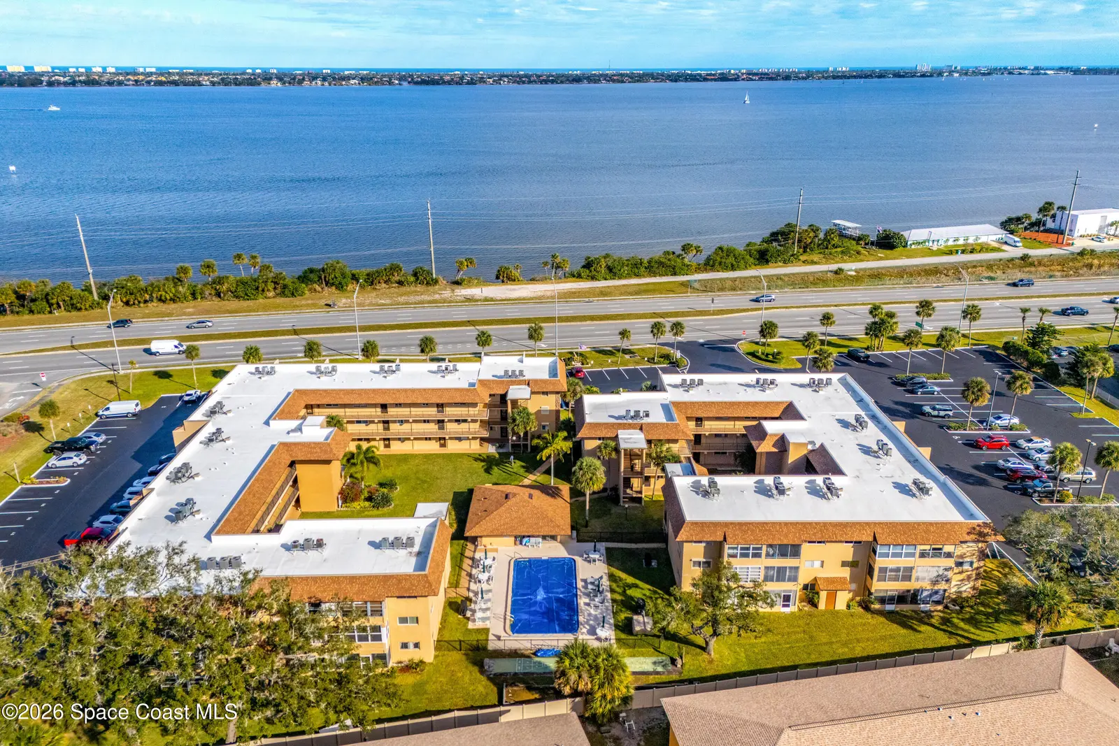 3210 N Harbor City Boulevard 307, Melbourne, Fl 32935, FL