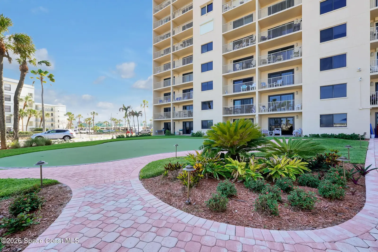 7520 Ridgewood Avenue 404, Cape Canaveral, Fl 32920, FL