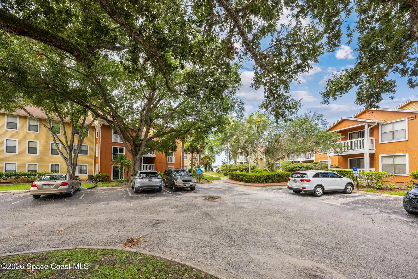 225 S Tropical Trail 624, Merritt Island, Fl 32952, FL