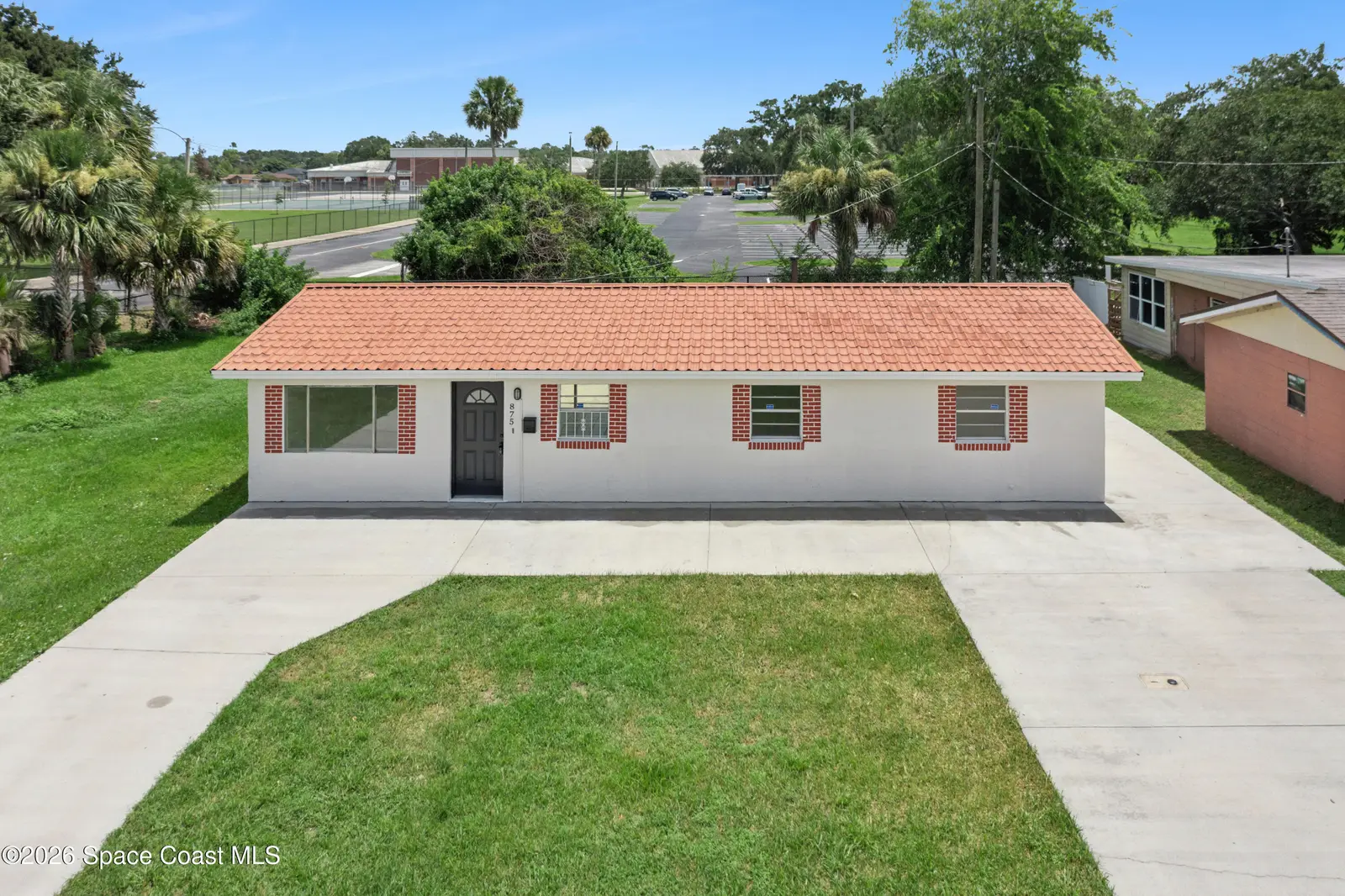 875 Loomis Avenue, Daytona Beach, Fl 32114, FL