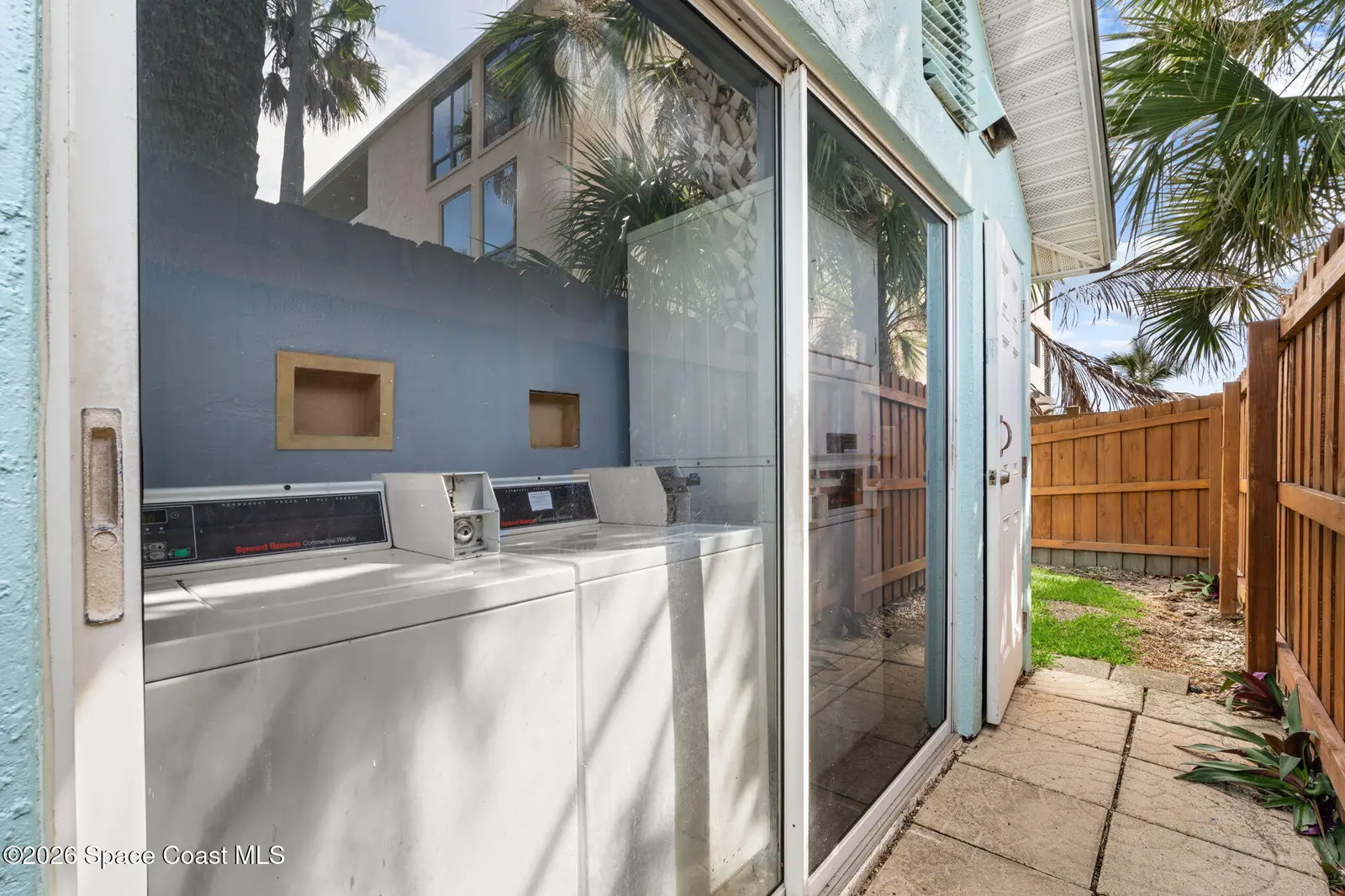 1011 S Miramar Avenue Unt8, Indialantic, Fl 32903, FL