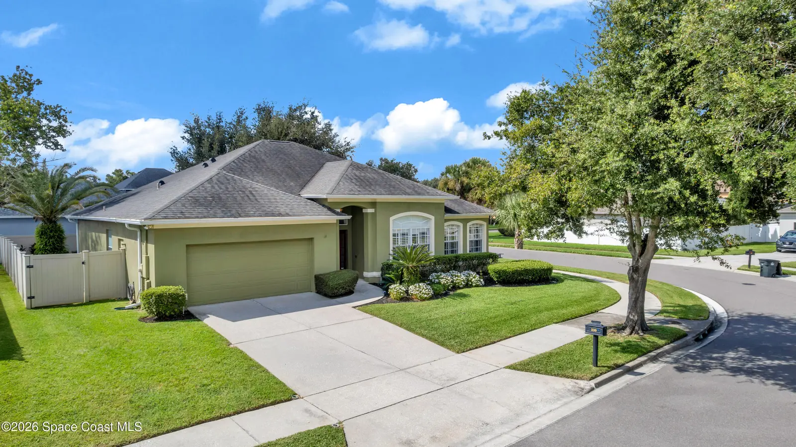 330 Lake Amberleigh Drive, Winter Garden, Fl 34787, FL