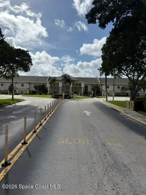 105 Oxford 600, West Palm Beach, Fl 33417, FL