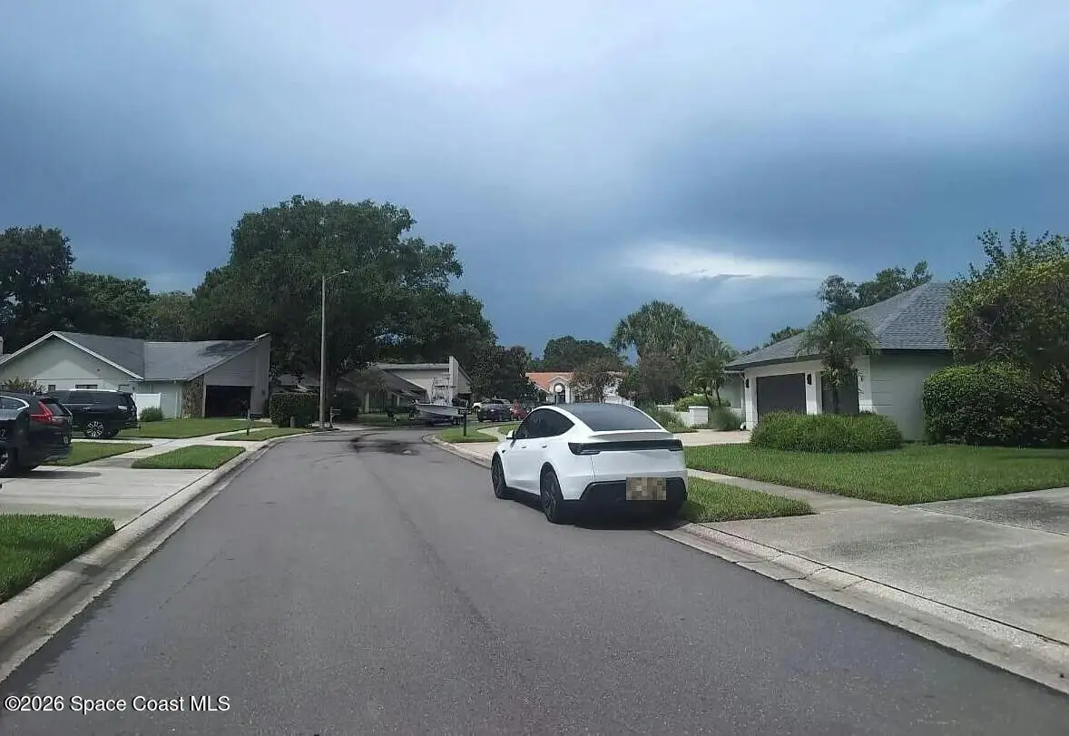 13712 Halliford Drive, Tampa, Fl 33624, FL
