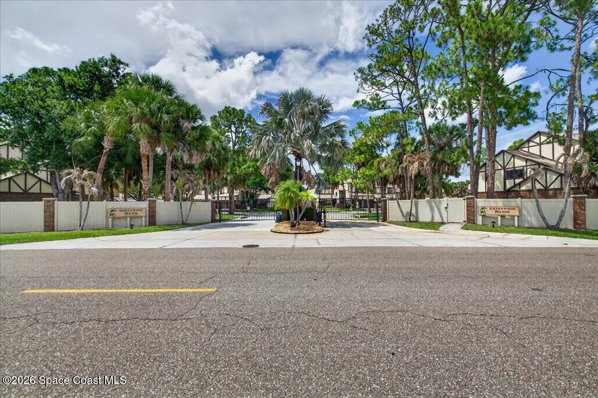 707 Greenwood Manor Circle, Melbourne, Fl 32904, FL