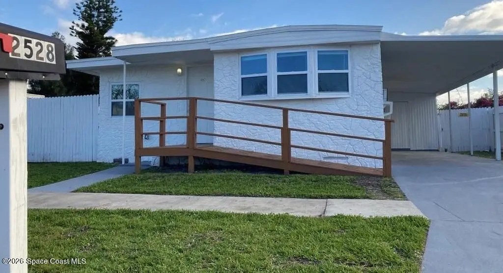 2528 Chatham Way Ne, Palm Bay, Fl 32905, FL