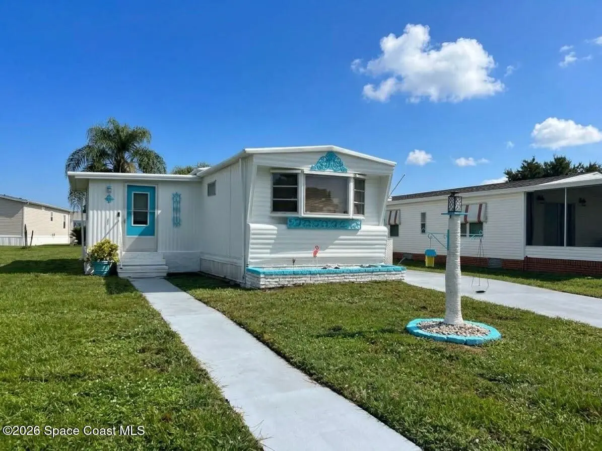 290 Blossom Lane Ne, Palm Bay, Fl 32907, FL