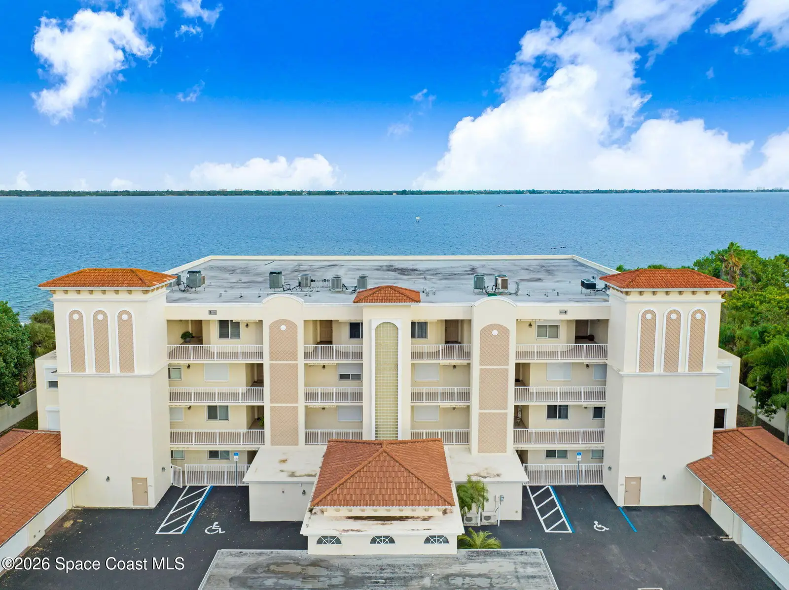 4007 N Harbor City Boulevard 404, Melbourne, Fl 32935, FL