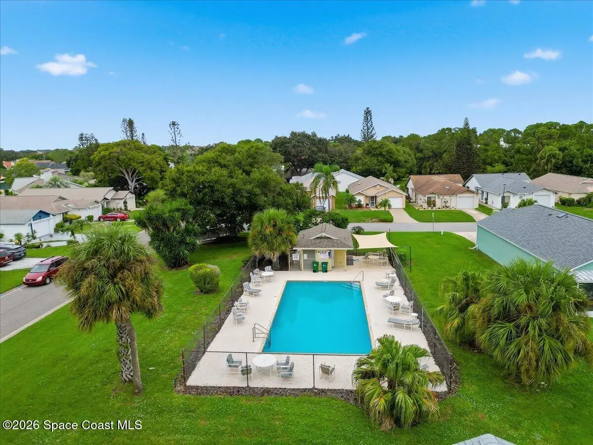 527 Oak Mont Place, Melbourne, Fl 32940, FL